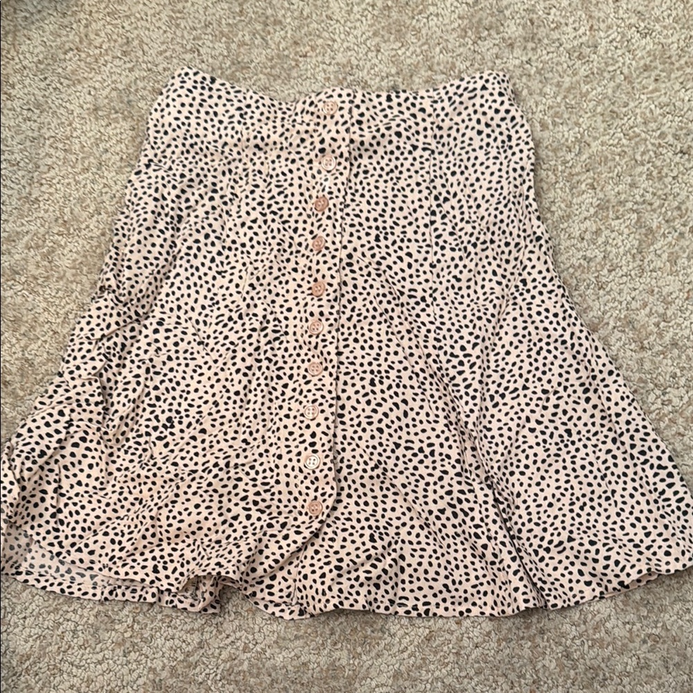 Japna Cream Pleated Skater Mini Skirt